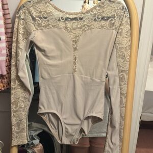 Custom Lucky Leo adult large. Worn a lot but in great condition.